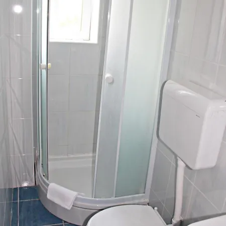 J&j - Classic Twin With Garden View - No.1 Zaton (Dubrovnik-Neretva)